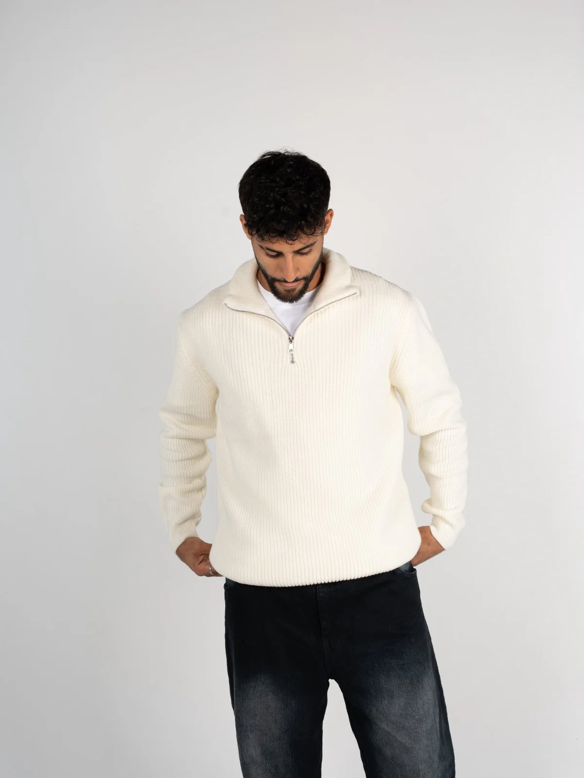 Knitted Quarter Zipper - Image 11